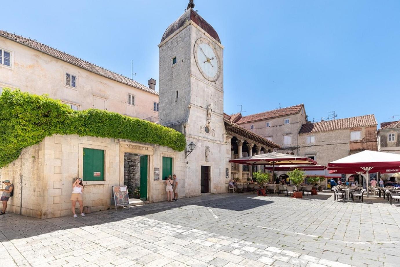 Agava Lux Apartman Trogir Kültér fotó